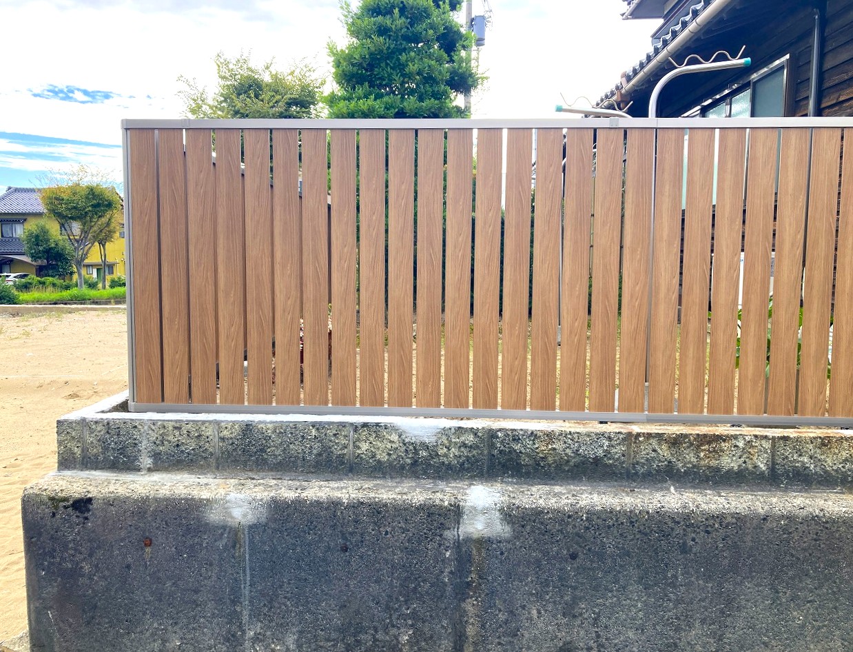 石川県フェンス　石川県縦スリットフェンス　石川県目隠しフェンス