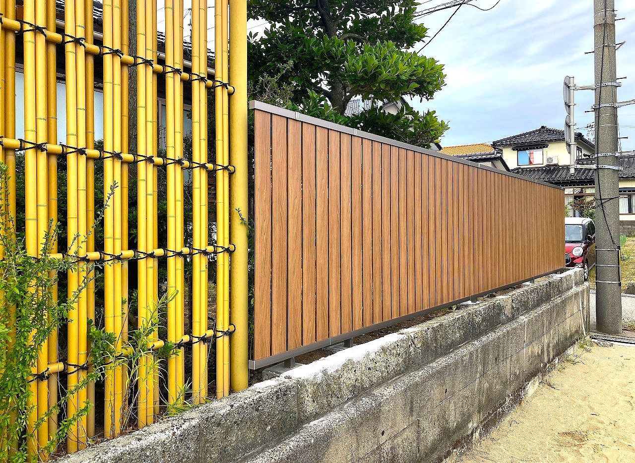 石川県フェンス　石川県縦スリットフェンス　石川県目隠しフェンス