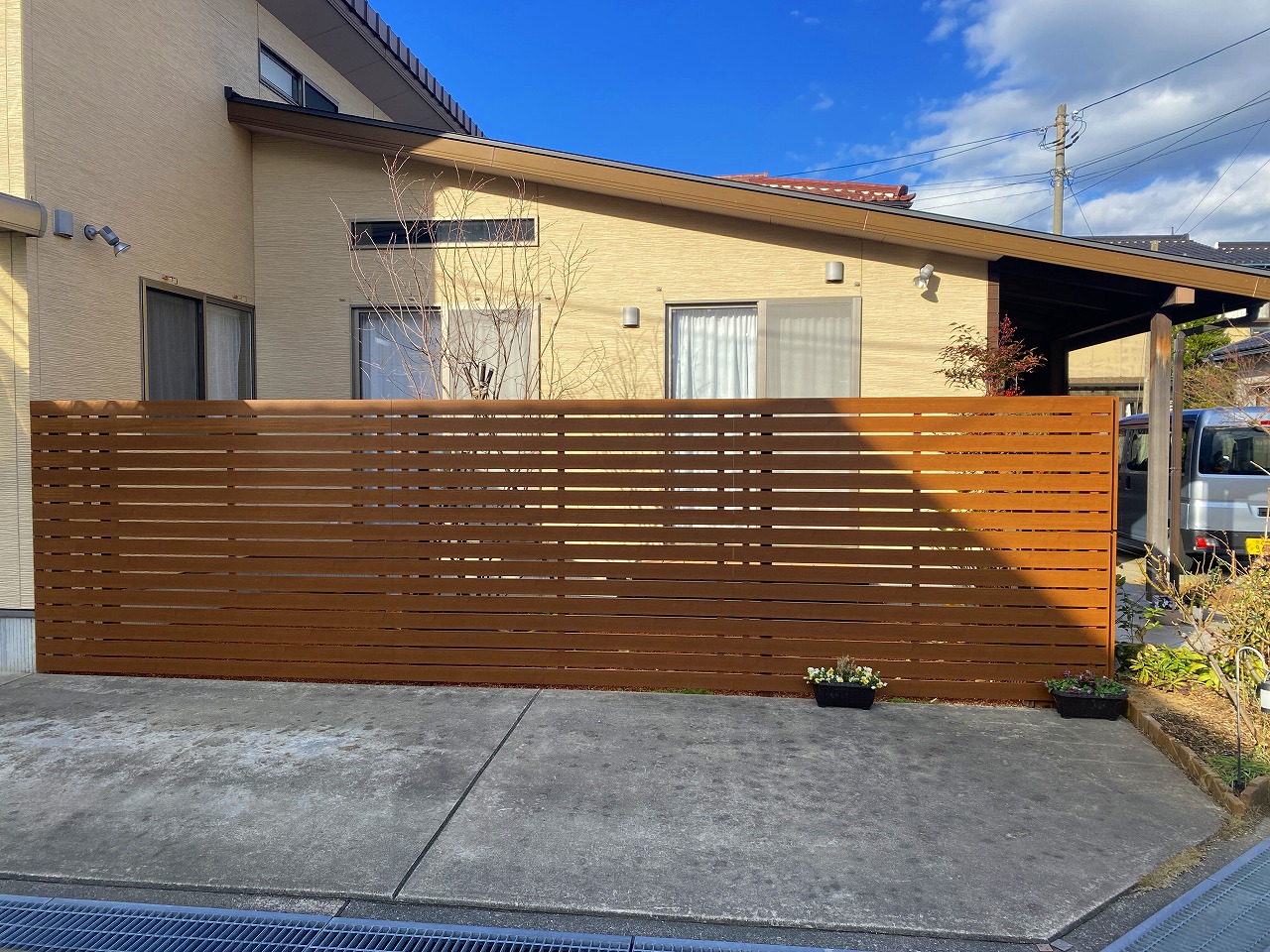 金沢市目隠しフェンス、金沢市門扉、金沢市エクテリア、石川県エクテリア、ルシアスフェンスH02型、横板格子フェンス